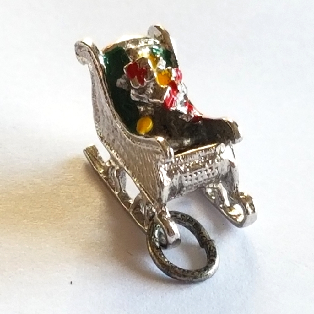 Vintage Sterling Silver charm Santa Sleigh with gifts Christmas 925 enamel